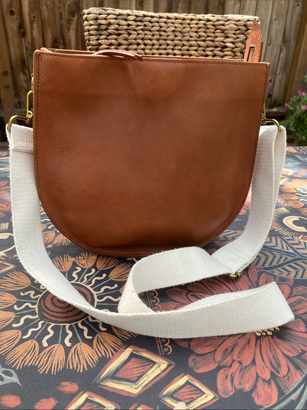 Madewell Transport Two Compartment Saddle Bag in Chestnut